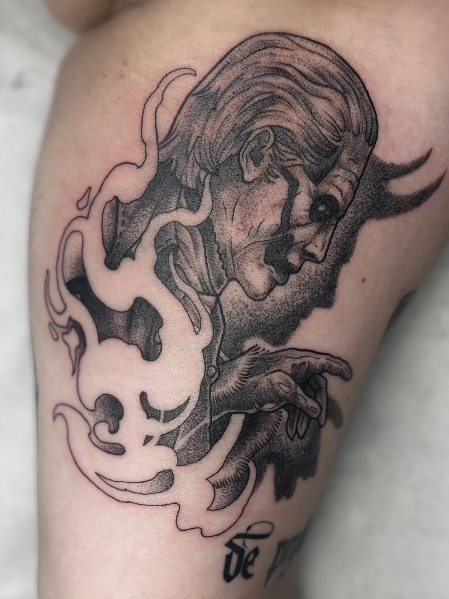 tatuointi-neotraditional-ghost-papa-emeritus