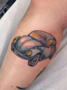 tatuointi-neotraditional-volkswagen-kupla-volkkari
