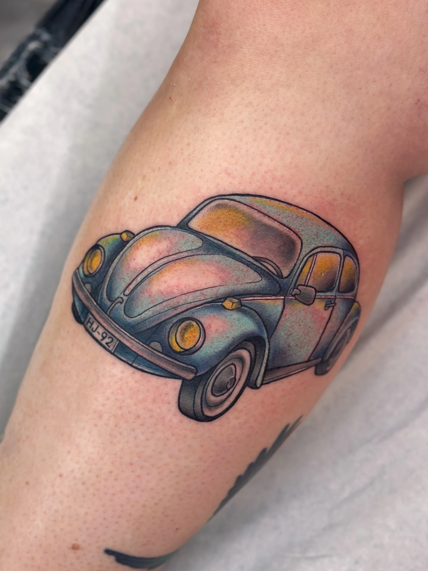 tatuointi-neotraditional-volkswagen-kupla-volkkari